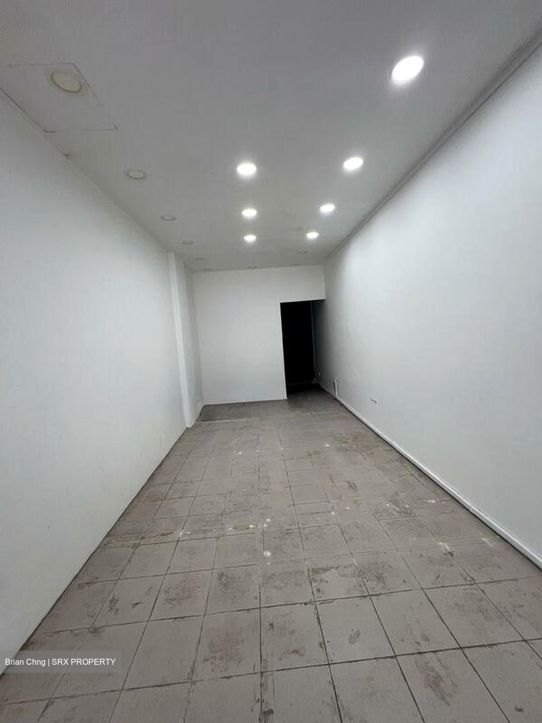 Ang Mo Kio Avenue 1 (D20), Shop House #619338001